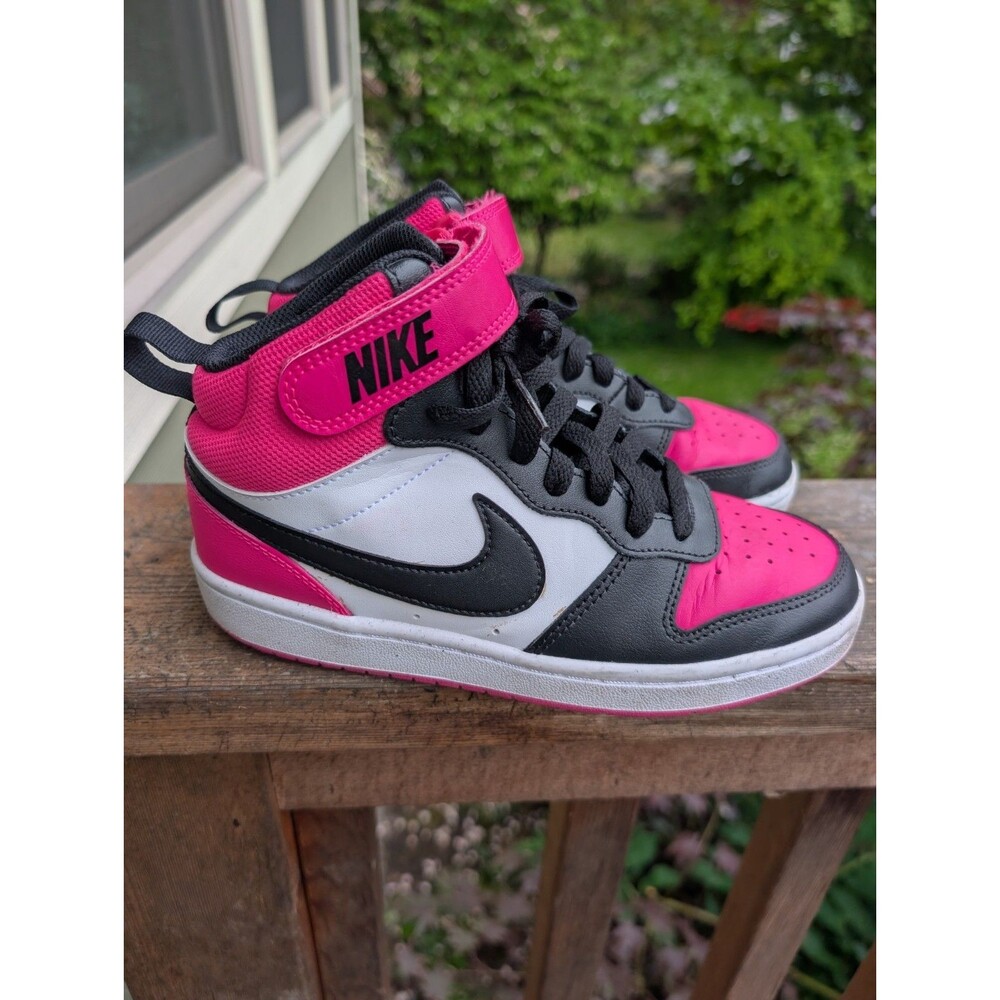 Nike Court Borough Mid 2 Girls Size 4Y Pink Athletic Leather Shoes Sneakers